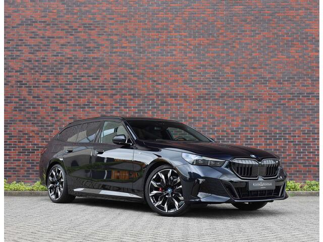 BMW 5-SERIE Touring 530e | M Sport Pro - Trekhaak - Pano