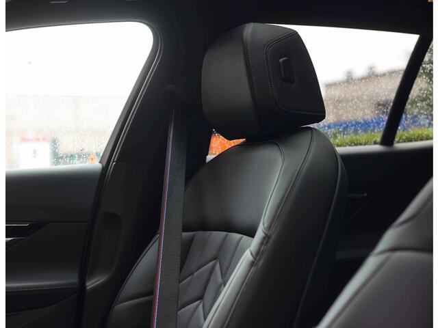 BMW 5-SERIE Touring 530e | M Sport Pro - Trekhaak - Pano