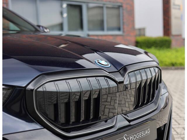 BMW 5-SERIE Touring 530e | M Sport Pro - Trekhaak - Pano