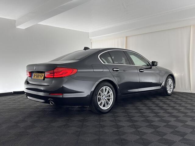 BMW 5-SERIE 520d EDE Executive Aut. *FULL-LED | NAVI-FULLMAP | MEMORY-PACK | AMBIENT-LIGHT | DIGI-COCKPIT | CAMERA | ECC | PDC | CRUISE | 17''ALU*