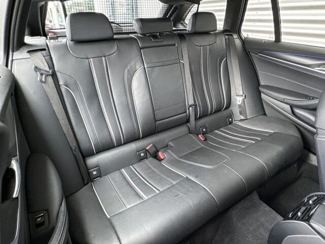 BMW 5-SERIE Touring 520i High Executive / M Sport / Parking Pack / Trekhaak