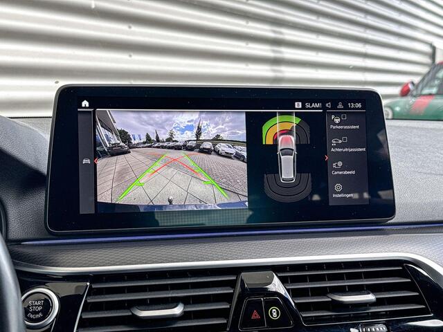 BMW 5-SERIE Touring 520i High Executive / M Sport / Parking Pack / Trekhaak