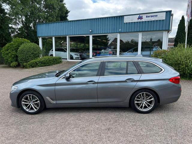BMW 5-SERIE Touring 520i High Executive