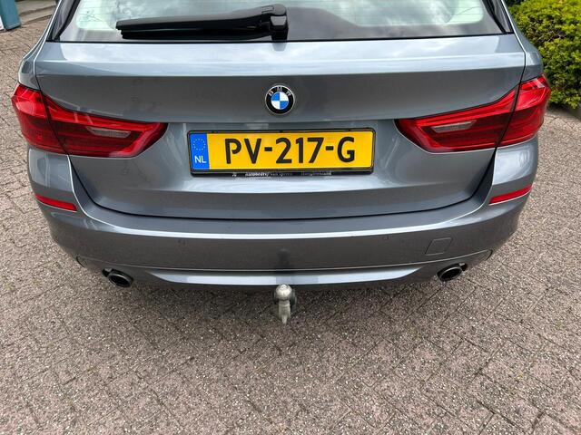 BMW 5-SERIE Touring 520i High Executive