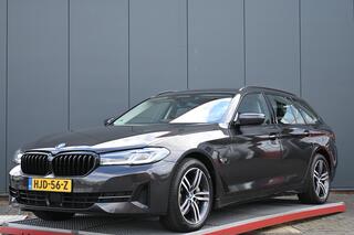 bmw-5-serie-touring-530e-xdrive-bus