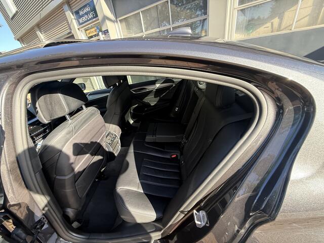 BMW 5-SERIE 530e iPerformance High Executive Bj 2020 Km 125.000 Dealer onderhouden !!