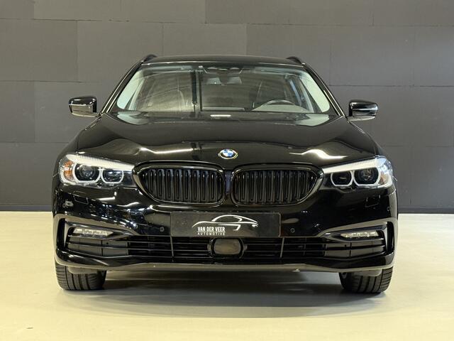 BMW 5-SERIE Touring 520i High Executive Edition | Apple Carplay | 19'' Inch | Stoelverwarming
