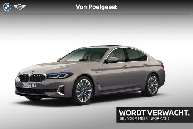 BMW 5-SERIE Sedan 545e xDrive Luxury Line Individual Aut.