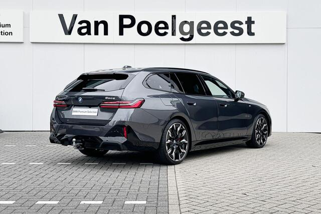 BMW 5-SERIE Touring 550e xDrive | M Sport Pro | Innovation Pack | Travel Pack | Comfort Pack | Trekhaak