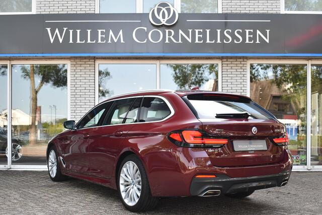 BMW 5-SERIE Touring 530e xDrive M-Sport Pano ACC Head Up HiFi Comfort