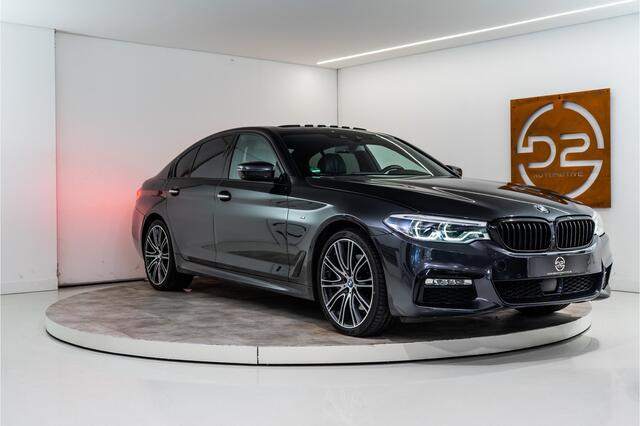 BMW 5-SERIE 530i xDrive High Executive M-Sport 252PK | Harman/Kardon | Pano | LED | Sfeer | Massage | VOL! 12 MND Garantie