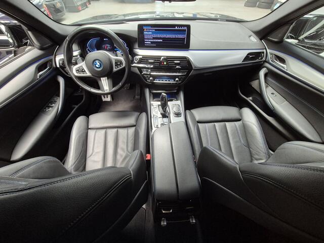 BMW 5-SERIE 530 e Luxery-Line X-Drive Plug In Hybrid 293 pk Leder Vaste prijs.