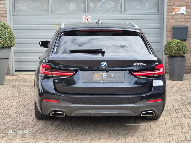 BMW 5-SERIE 530 e Luxery-Line X-Drive Plug In Hybrid 293 pk Leder Vaste prijs.