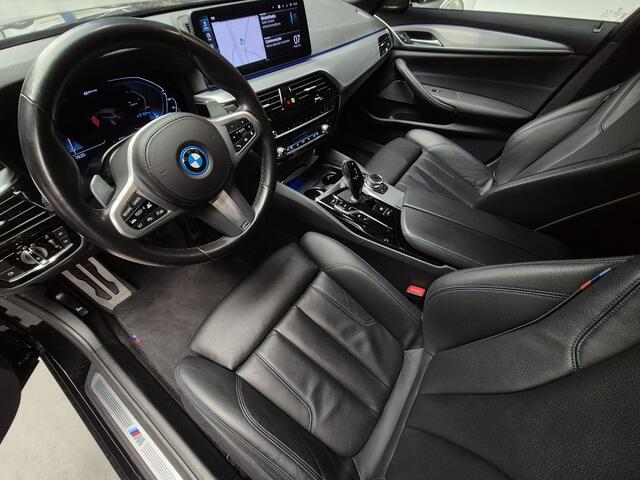 BMW 5-SERIE 530 e Luxery-Line X-Drive Plug In Hybrid 293 pk Leder Vaste prijs.
