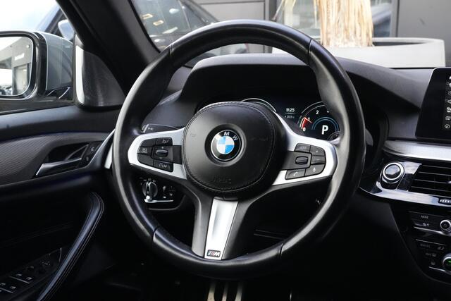 BMW 5-SERIE 530e iPerformance M Sport High Executive 252pk Navigatie/Stoelverwarming/BowersWilkens