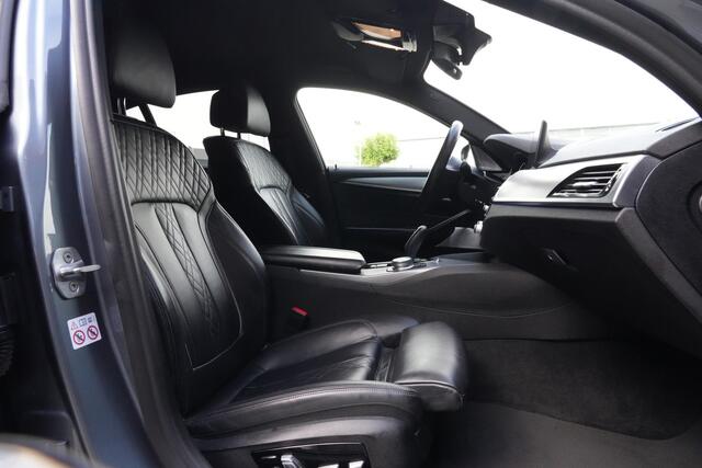 BMW 5-SERIE 530e iPerformance M Sport High Executive 252pk Navigatie/Stoelverwarming/BowersWilkens