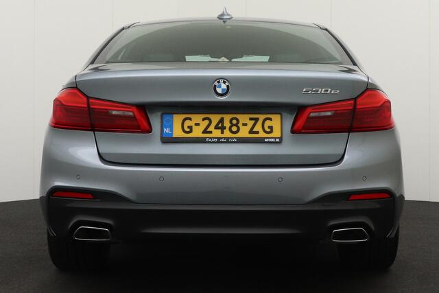 BMW 5-SERIE 530e PHEV M-Sport Leder-Sportstoelen Memory 18'LMV Carplay