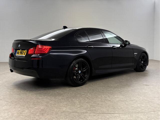 BMW 5-SERIE 520i M Sport 184PK Pano LED Camera Clima Head up Display Memory Virtual Navi PDC Leder 19"LMV