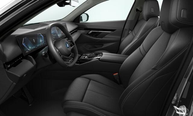 BMW 5-SERIE 530e - Driving Ass Plus - Adaptive LED - Camera - Stoelverwarming