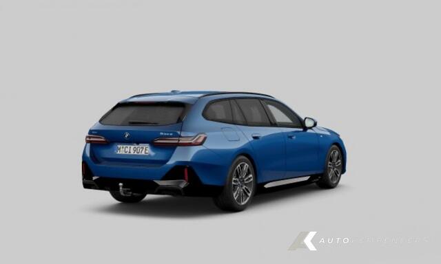 BMW 5-SERIE 530e xDrive M Sport | Driving Ass. Plus | Keyless | Leder | H/K | Camera | Trekhaak | Adapt. led |