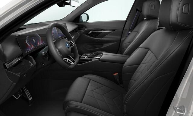 BMW 5-SERIE Touring 530e M Sportpakket Pro | M Sport Edition | Innovation Pack | Comfort Pack