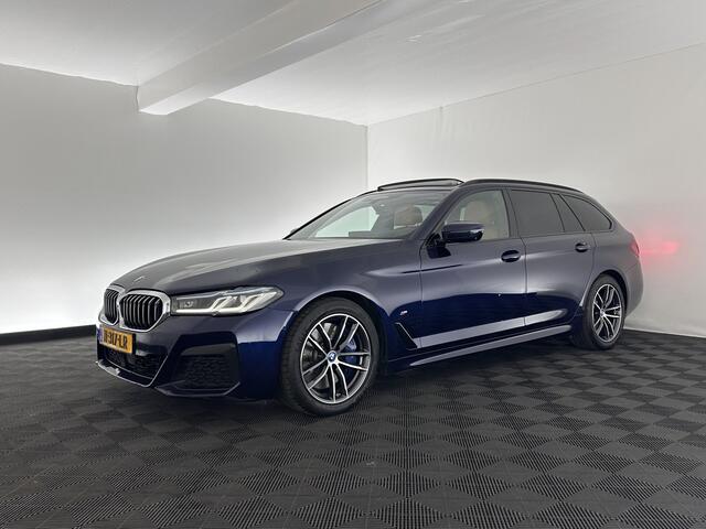 BMW 5-SERIE Touring 540d xDrive High Executive Aut. *PANO | LASER-LIGHT | HEAD-UP | LUXURY-LEATHER | BLIND-SPOT | MEMORY-PACK | HARMAN/KARDON | TOP-VIEW | DIGI-COCKPIT | HEATED-COMFORTSEATS | KEYLESS | NAVI-FULLMAP | 18''ALU |