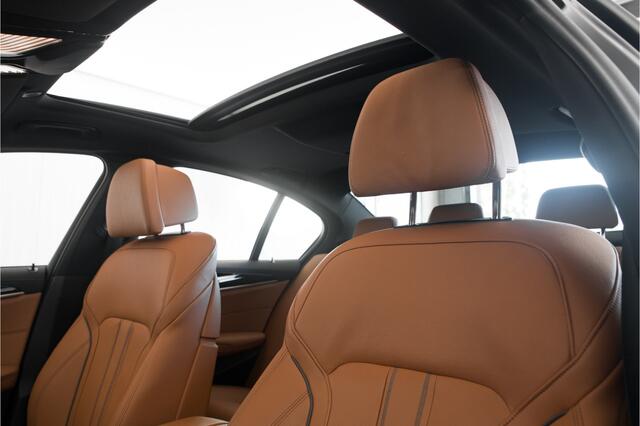 BMW 5-SERIE 520e Business Edition Plus Schuifkanteldak Klaphaak Luxury