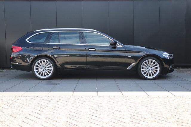 BMW 5-SERIE Touring 530i High Executive | LEDER | MEMORY | STOELVERW. | HEAD-UP | TREKHAAK | CAMERA | NAVI | CRUISE |