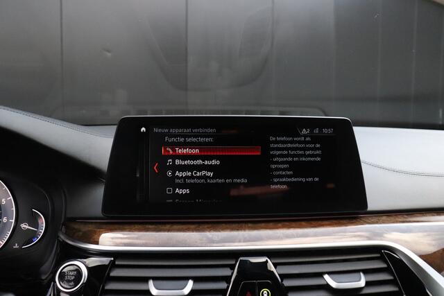 BMW 5-SERIE Touring 530i High Executive | LEDER | MEMORY | STOELVERW. | HEAD-UP | TREKHAAK | CAMERA | NAVI | CRUISE |