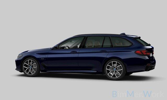 BMW 5-SERIE Touring 530e M-Sport Pano ACC 360 HUD Laser 4W-sturing