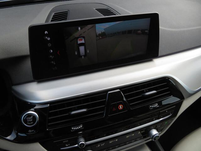 BMW 5-SERIE Touring 520d High Executive Sport-Line Airco Cr-control CarPlay Trekh