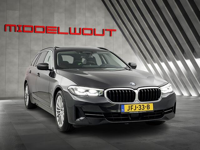BMW 5-SERIE Touring 530e M-sport High Exe/Pano-dak/Adapt.Cruise/EL.Trekhaak