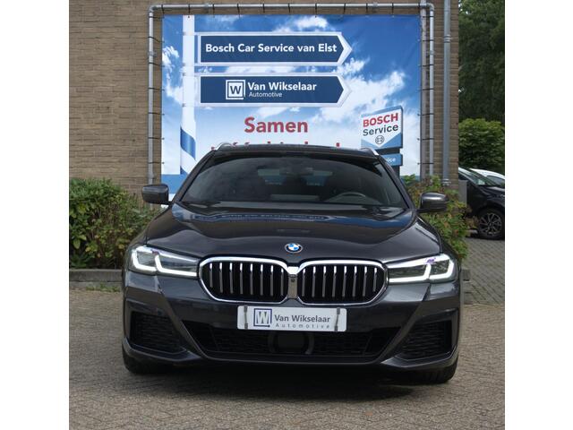 BMW 5-SERIE Touring 540d xDrive High Executive Edition/B&W/PANO BMW 540d xdrive