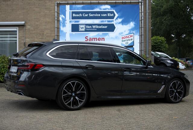 BMW 5-SERIE Touring 540d xDrive High Executive Edition/B&W/PANO BMW 540d xdrive