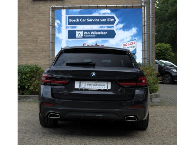 BMW 5-SERIE Touring 540d xDrive High Executive Edition/B&W/PANO BMW 540d xdrive