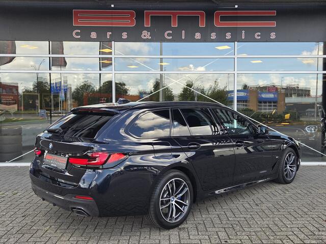 BMW 5-SERIE Touring 530e M-Sport Laser HUD Keyless