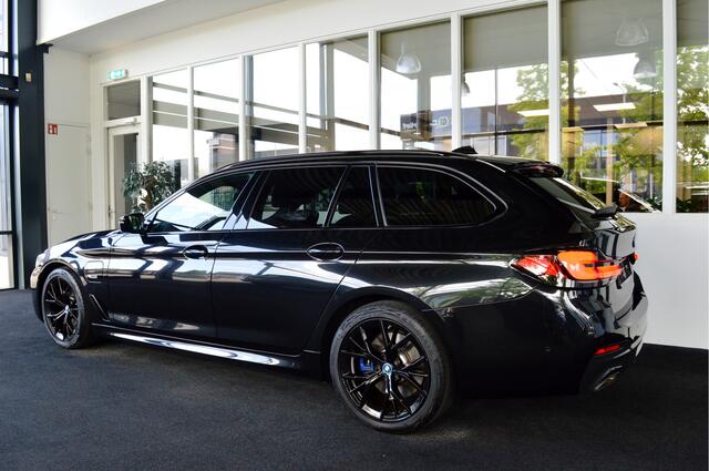 BMW 5-SERIE Touring 530e Hybride M-Sportedition | Comf Stoelen !