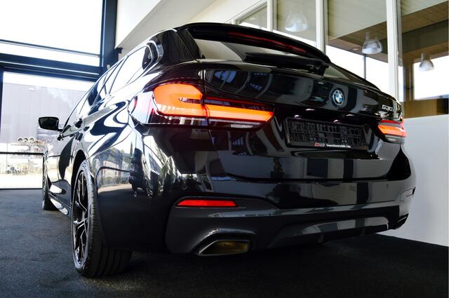 BMW 5-SERIE Touring 530e Hybride M-Sportedition | Comf Stoelen !