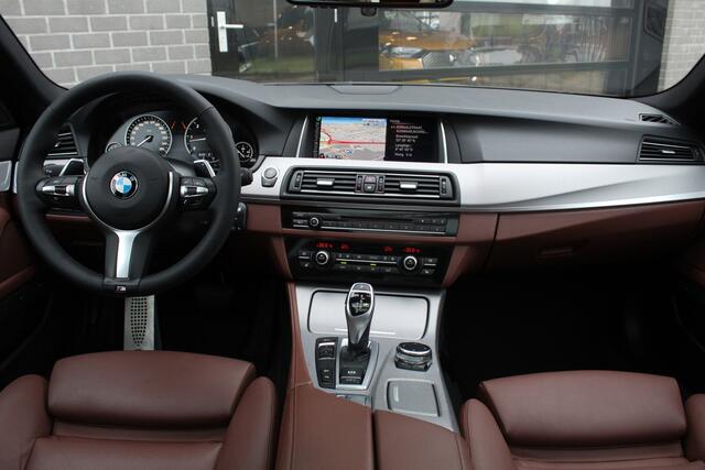 BMW 5-SERIE Touring 535xd M Sport Edition High Executive / HUD / Softclose / Panoramadak