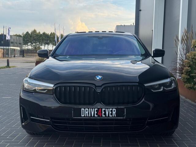 BMW 5-SERIE 520i High Exe m2021 FULL SCHUIFDAK NAVI CAMERA SPORTVELGEN