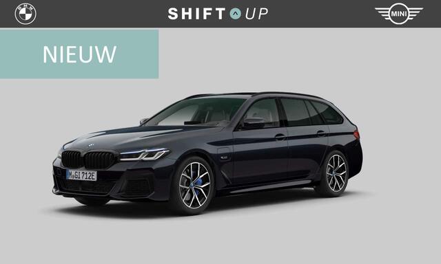 BMW 5-SERIE Touring 530e xDrive M-Sport | Panoramadak | Stoelventilatie | Harman Kardon
