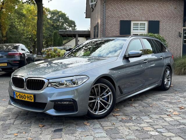 BMW 5-SERIE 530 i Touring autom High Exe Ed M-pakket digidash,panodak,zwartleer,navi,led