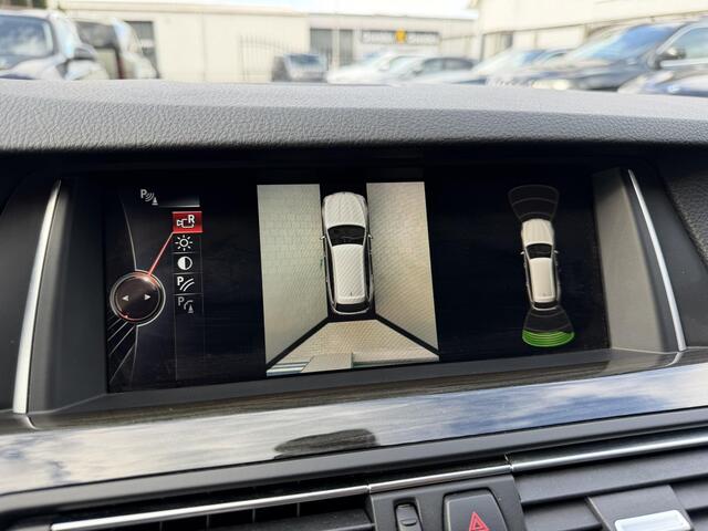 BMW 5-SERIE Touring 528xi Luxury Edition