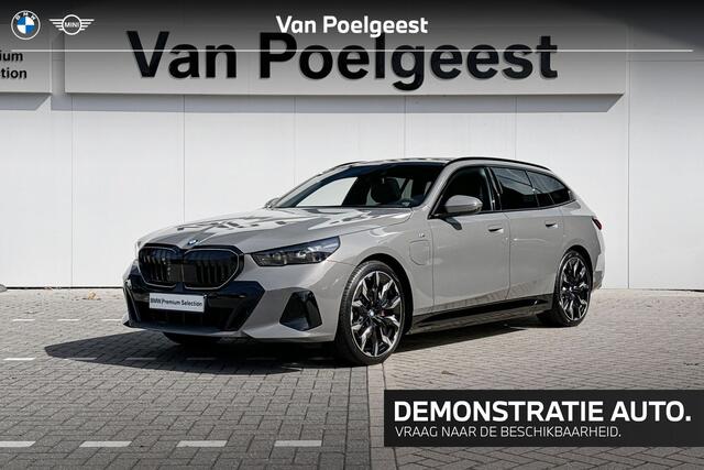 BMW 5-SERIE Touring 530e M Sport Edition | M Sport Pro | Innovation Pack | Travel Pack | Comfort Pack | Trekhaak