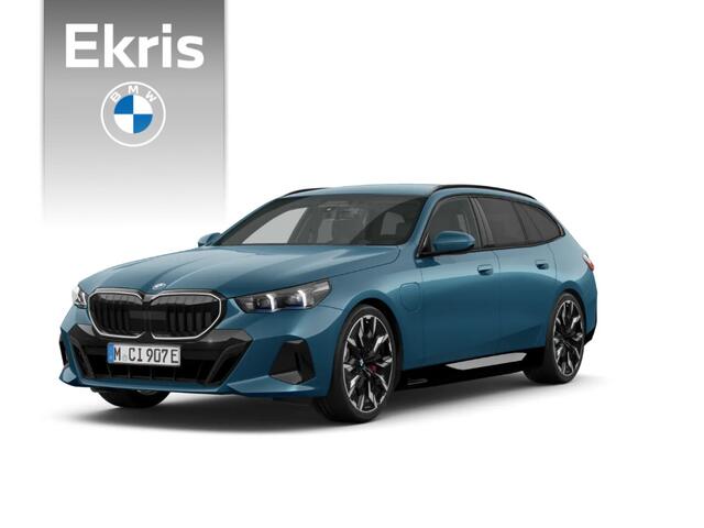 BMW 5-SERIE Touring 530e 530e | M Sportpakket Pro | Individual Lak | Innovation Pack | Comfort Pack | Travel Pack | Trekhaak