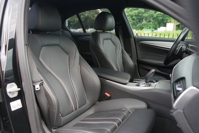 BMW 5-SERIE 520i M-Sport Leder Memory Camera NL AUTO Trekhaak