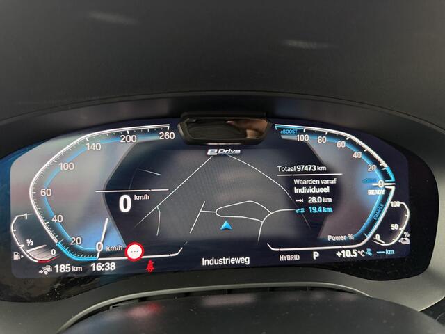 BMW 5-SERIE Touring 530e xDrive M -Sport BOMVOL! Skyscraper Grau