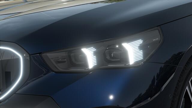 BMW 5-SERIE Touring 530e M Sport Automaat / Panoramadak / Trekhaak / Stoelventilatie / Parking Assistant Plus / Comfort Access / Adaptieve LED / M Sportonderstel / Harman-Kardon