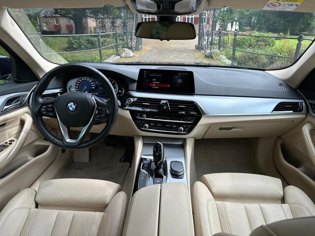 BMW 5-SERIE 520i High Exe | 360 Camera | Adpative | Memory | Dealer Onderhouden |