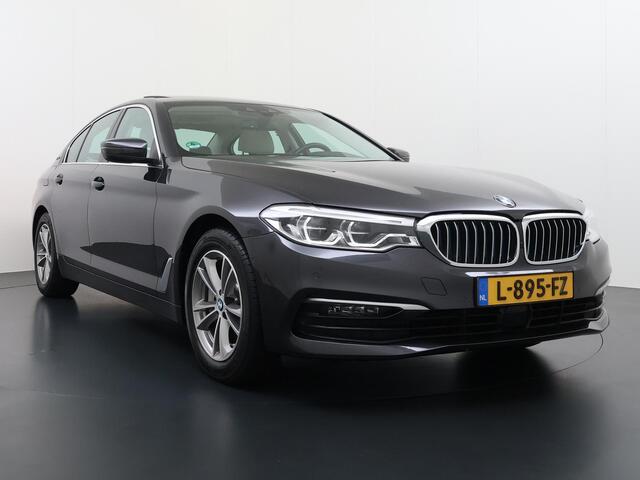 BMW 5-SERIE 530e iPerformance Executive HUD 360 Camera Schuifdak Camera Leder Dealer onderhouden
